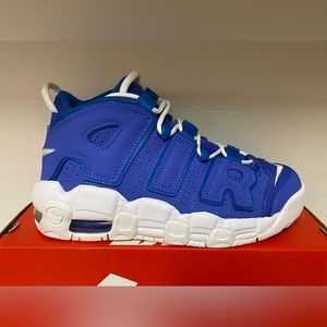 Nike Air More Uptempo Big Kids Style : Dm1023-400 SZ 4.5 New With Box